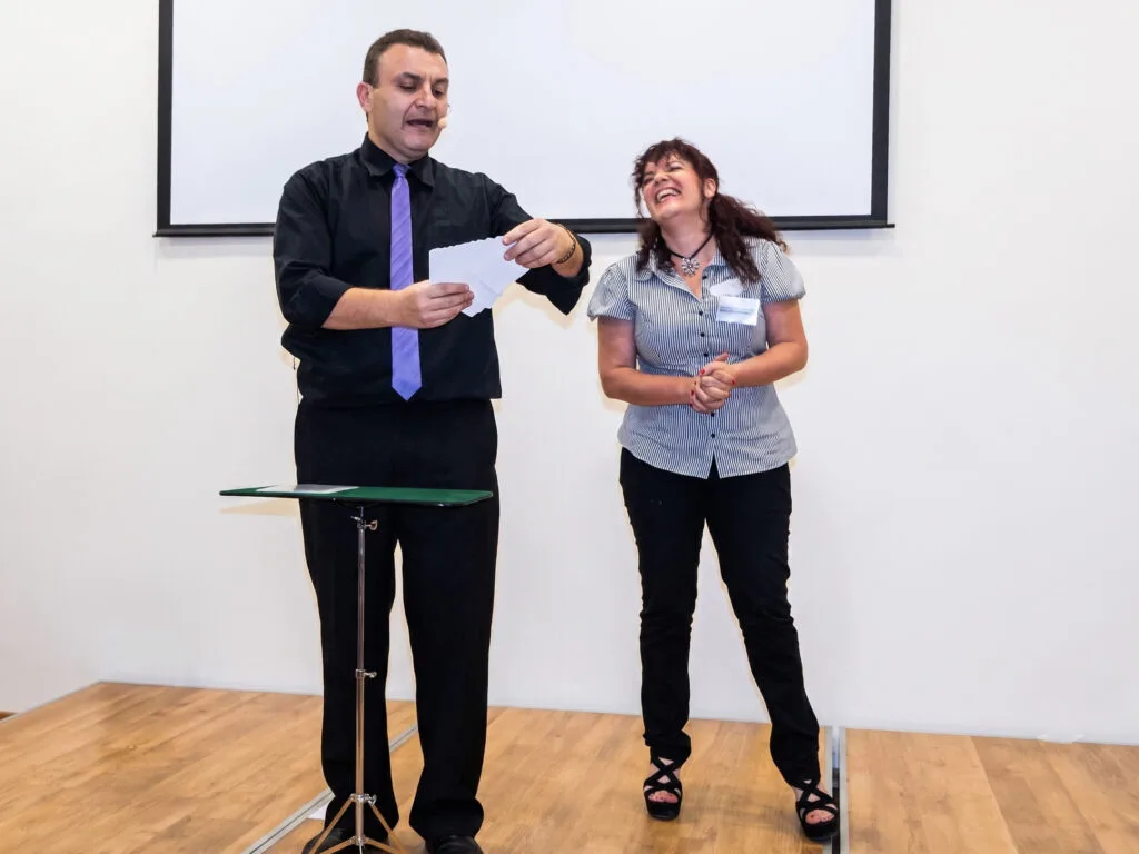 אמן חושים לאירועים פרטיים